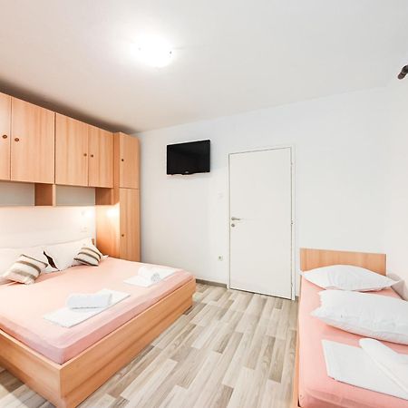 Apartman Biljana Makarska Ngoại thất bức ảnh