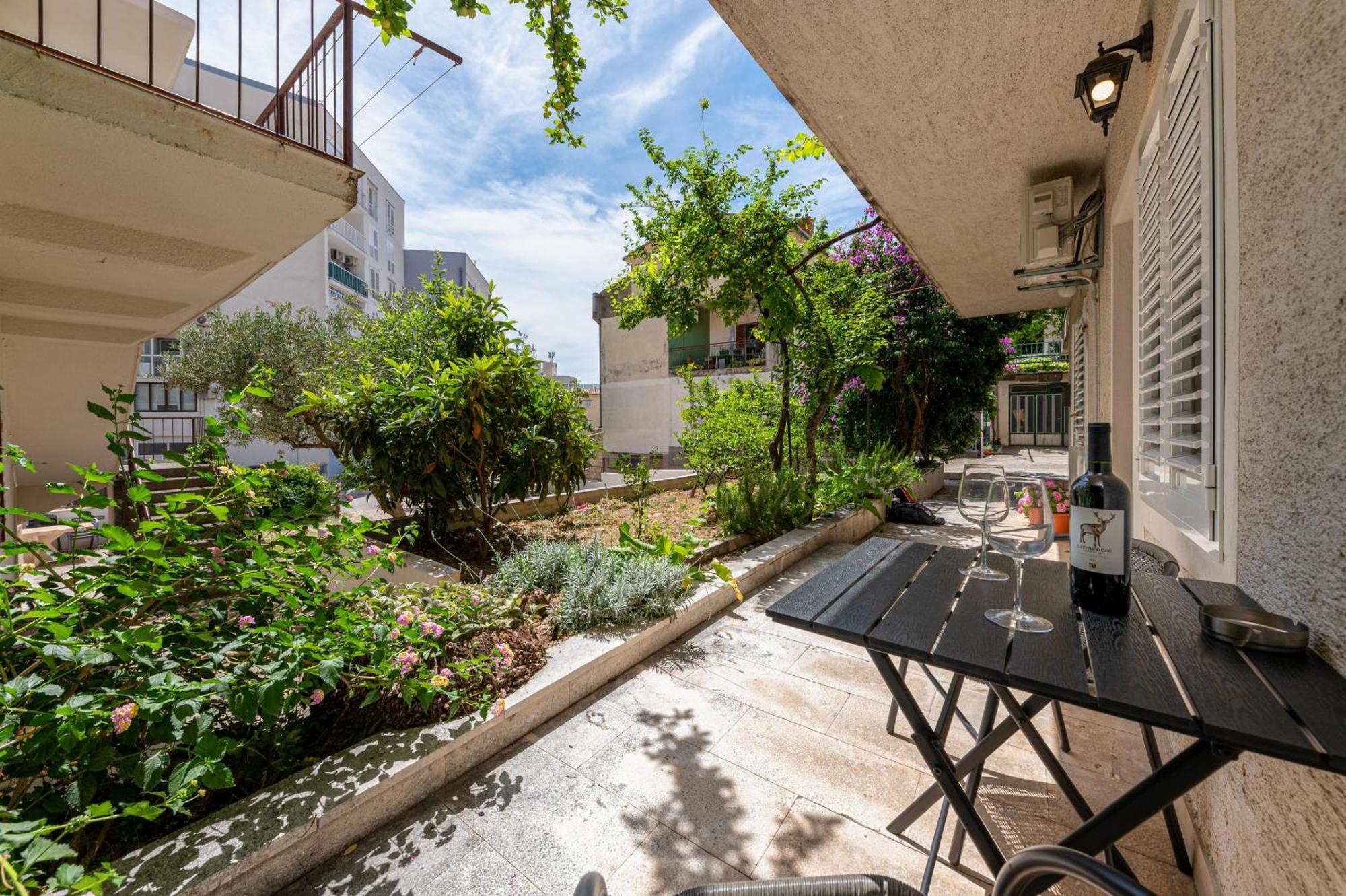 Apartman Biljana Makarska Ngoại thất bức ảnh