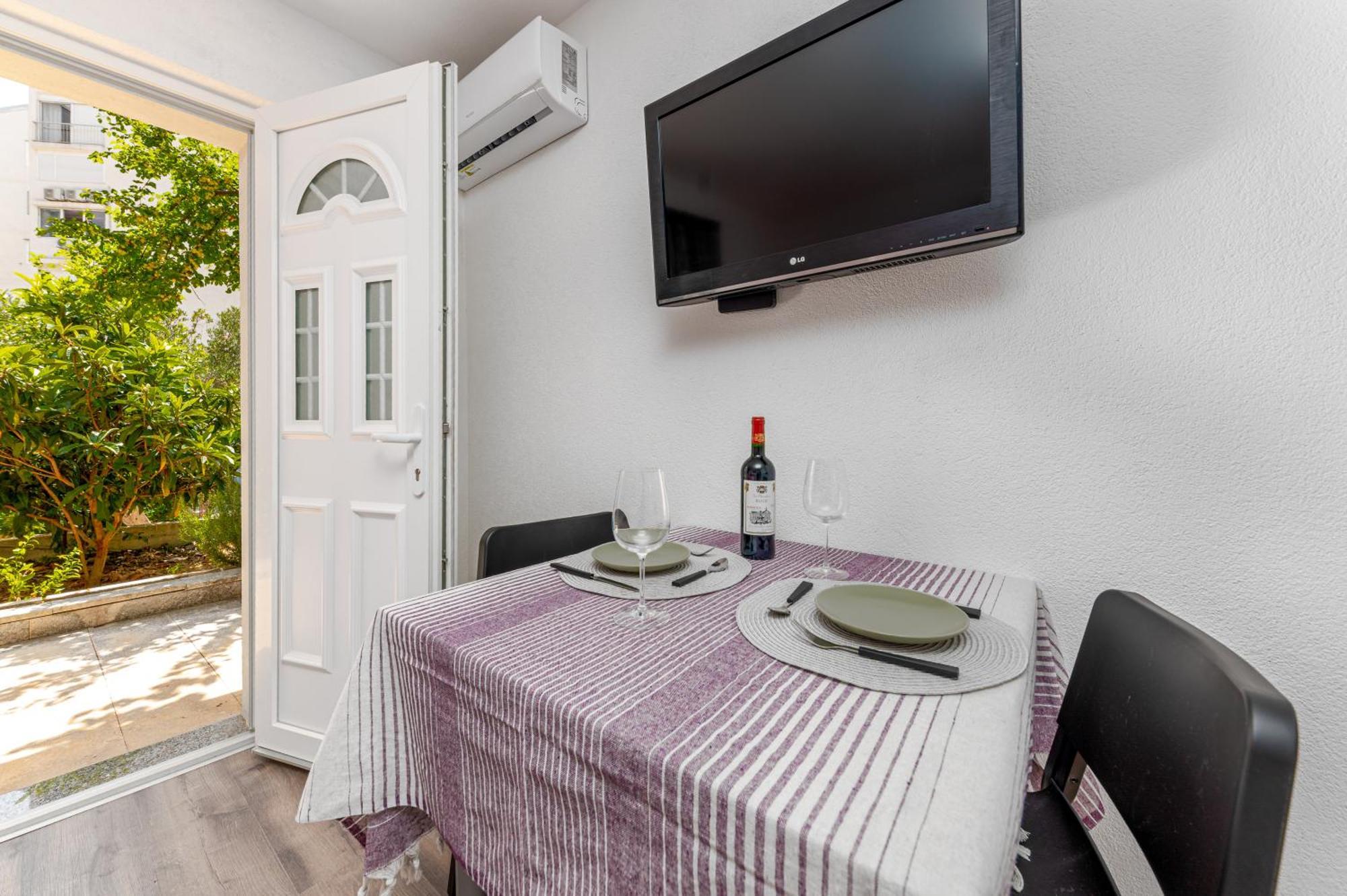 Apartman Biljana Makarska Ngoại thất bức ảnh