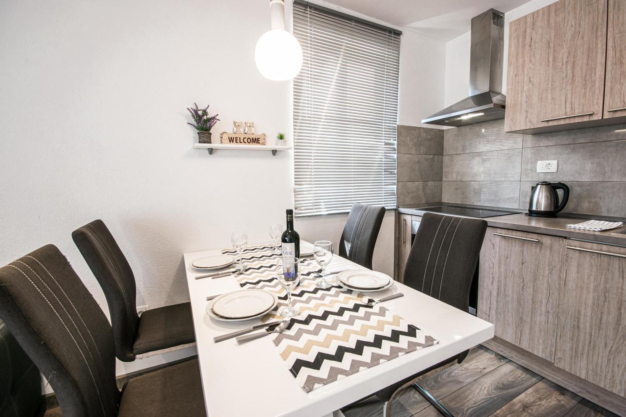 Apartman Biljana Makarska Ngoại thất bức ảnh