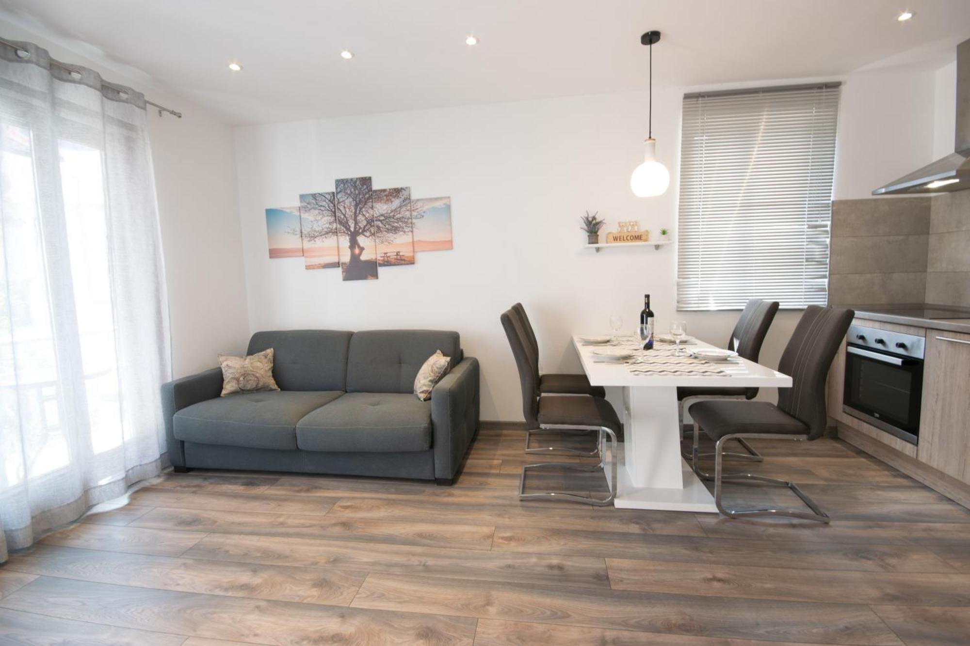 Apartman Biljana Makarska Ngoại thất bức ảnh