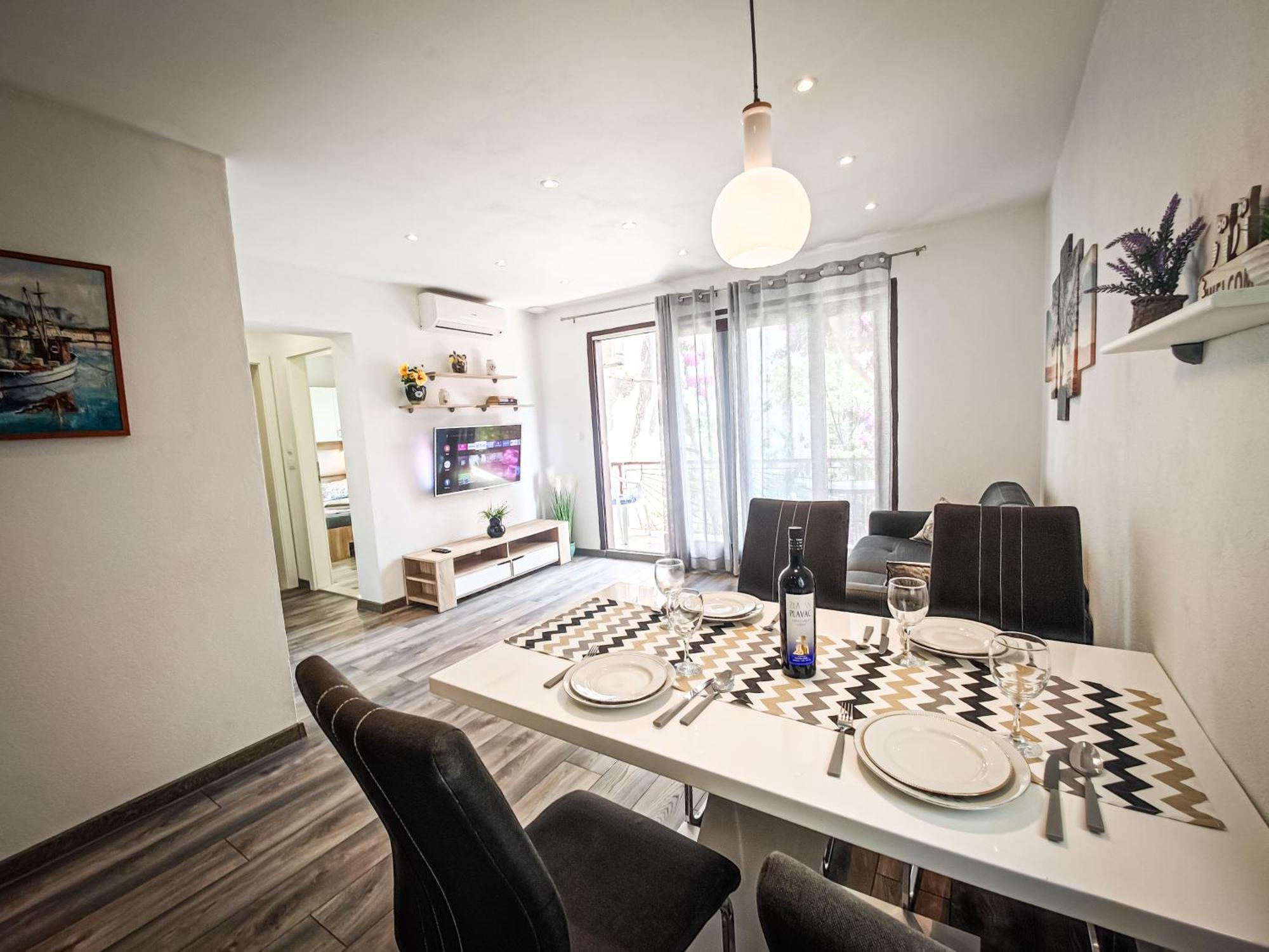 Apartman Biljana Makarska Ngoại thất bức ảnh