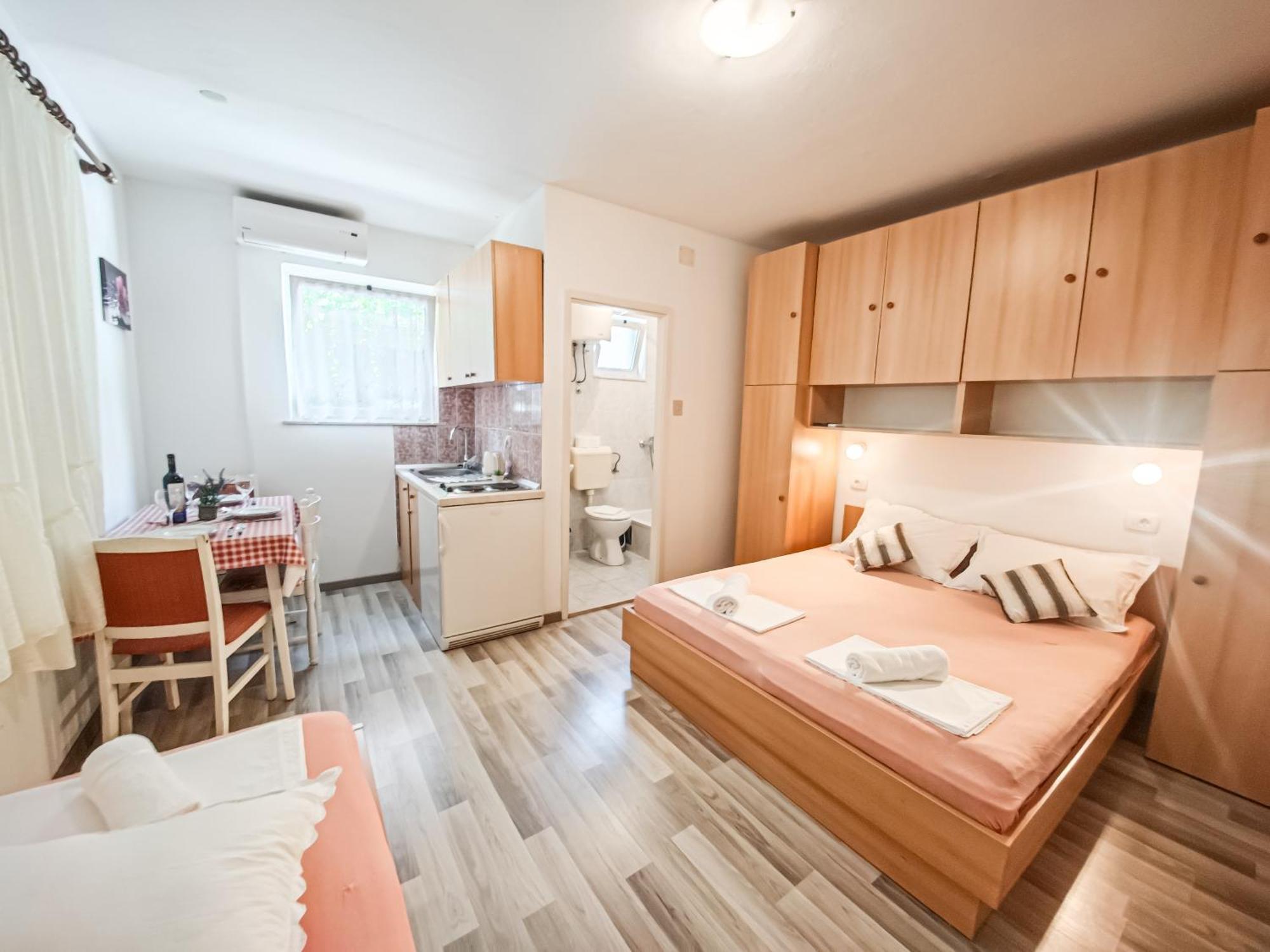 Apartman Biljana Makarska Ngoại thất bức ảnh